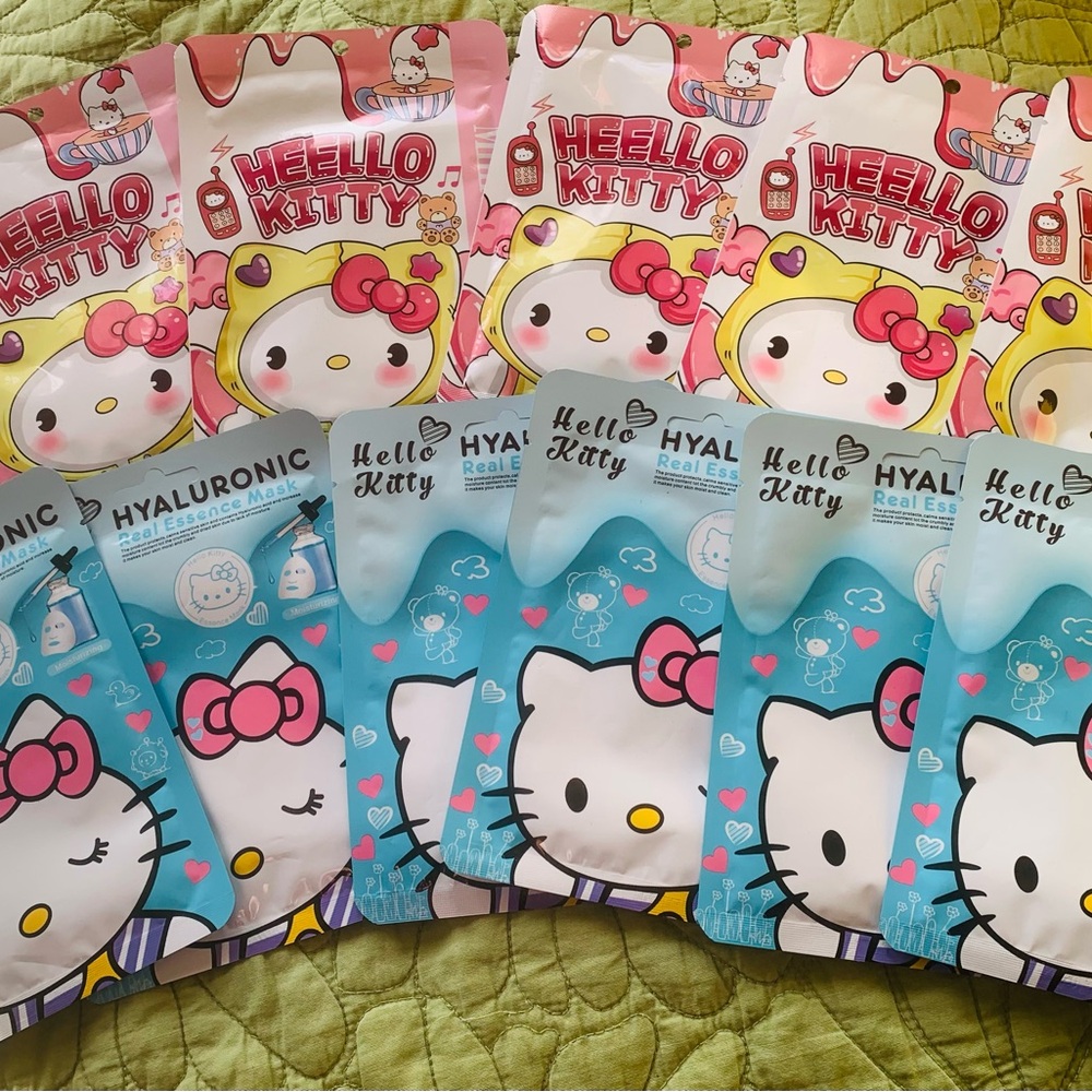 A dozen  Hello Kitty Skincare Mask Set - collagen and hyaluronic acid.